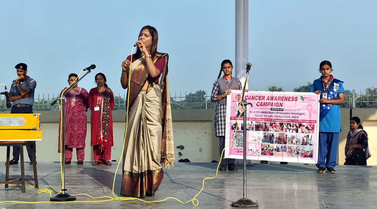 कैंसर के प्रति जागरुक करते विशेषज्ञ कैंसर के प्रति जागरुक करते विशेषज्ञ