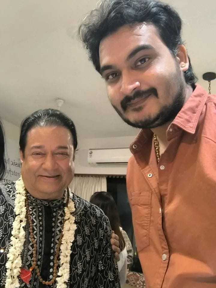 अशोकनगर: सिंगर ने मंगेतर को दिया धोखा, सात माह तक बनाए संबंध, गिरफ्तार अशोकनगर: सिंगर ने मंगेतर को दिया धोखा, सात माह तक बनाए संबंध, गिरफ्तार