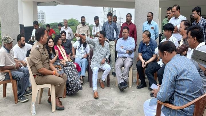 मंत्री सिलावट और कलेक्टर वर्मा ने किया फूड एंड ड्रग लेब का किया निरीक्षण मंत्री सिलावट और कलेक्टर वर्मा ने किया फूड एंड ड्रग लेब का किया निरीक्षण