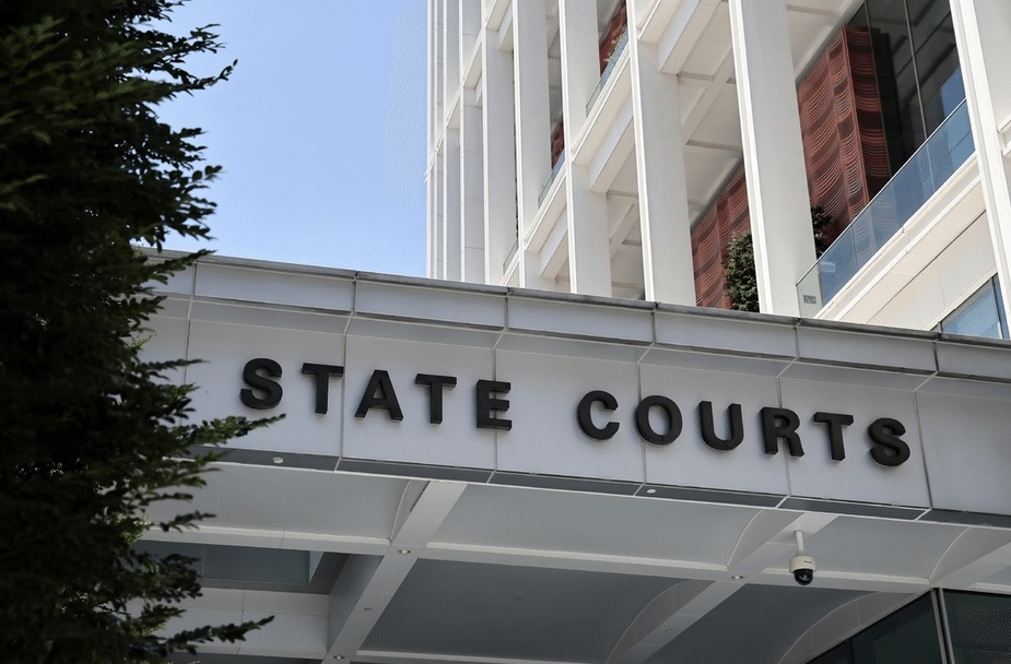 सिंगापुर में 24 अक्टूबर में स्टेट कोर्ट ने एलीपे शिवा नागू को सजा सुनाई। फोटो - द स्ट्रेट्स टाइम्स सिंगापुर में 24 अक्टूबर में स्टेट कोर्ट ने एलीपे शिवा नागू को सजा सुनाई। फोटो - द स्ट्रेट्स टाइम्स