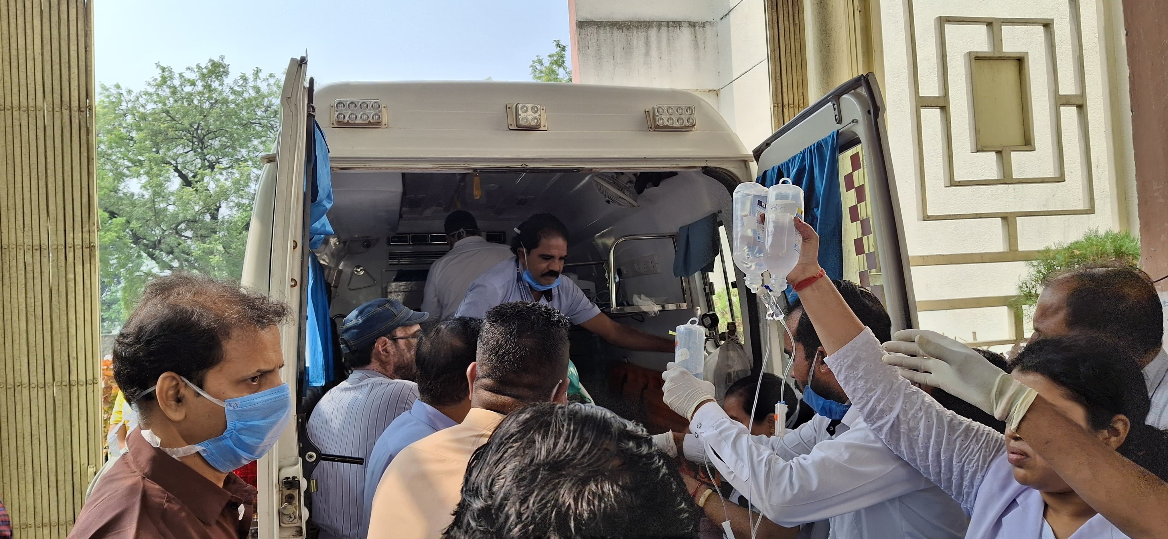 चित्तौड़गढ़ जिले के रावतभाटा में भारी पानी रिसाव की सूचना। चित्तौड़गढ़ जिले के रावतभाटा में भारी पानी रिसाव की सूचना।