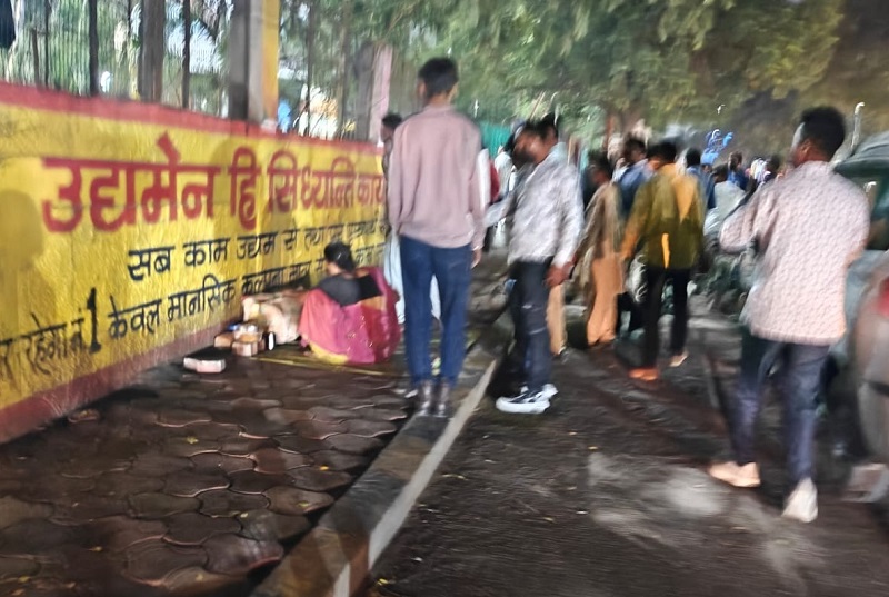 इंदौरः शहर को भिक्षावृत्ति से मुक्त करने के अभियान के तहत की गई कार्रवाई