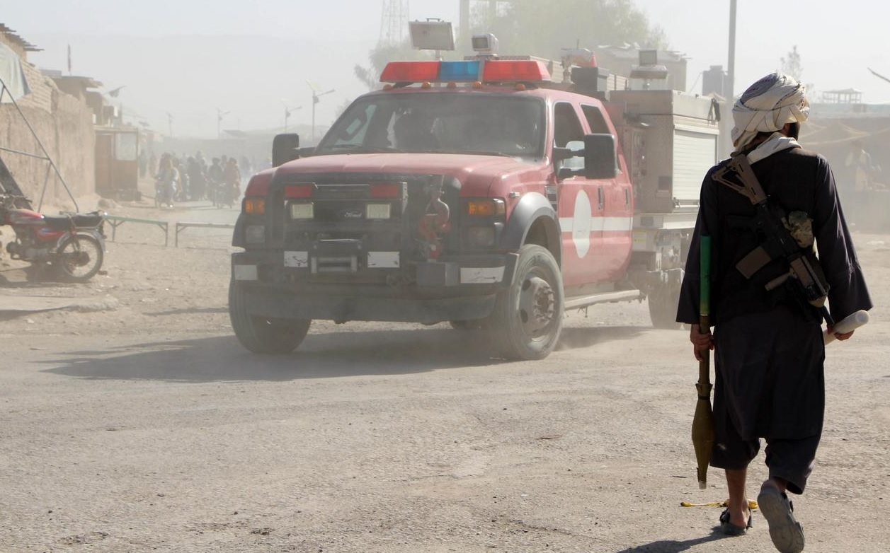 अफगानिस्तान के कंधार प्रांत के स्पिन बोल्डक जिले में 15 अक्टूबर को  पाकिस्तान के सैन्य बलों के हमले के बाद का मंजर। फोटो - अफगान रक्षा बल के सौजन्य से।