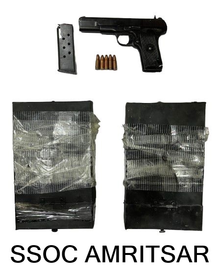 पंजाब पुलिस द्वारा बरामद आईईडी व पिस्तौल पंजाब पुलिस द्वारा बरामद आईईडी व पिस्तौल