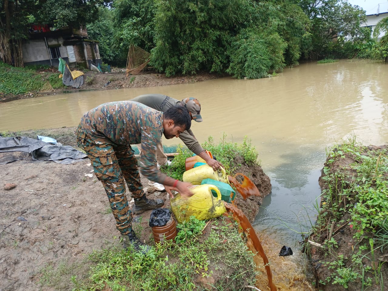 घाटाल में आबकारी विभाग घाटाल में आबकारी विभाग