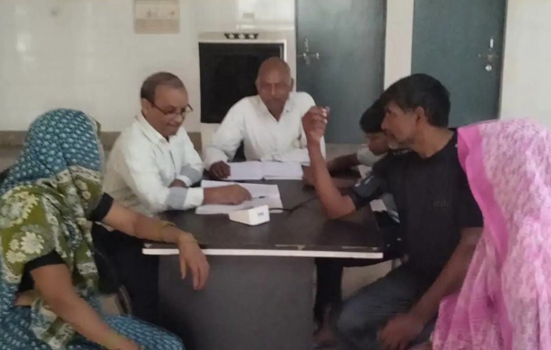 मेले में 94 लोगों ने लिया परामर्श और दवाएं मेले में 94 लोगों ने लिया परामर्श और दवाएं