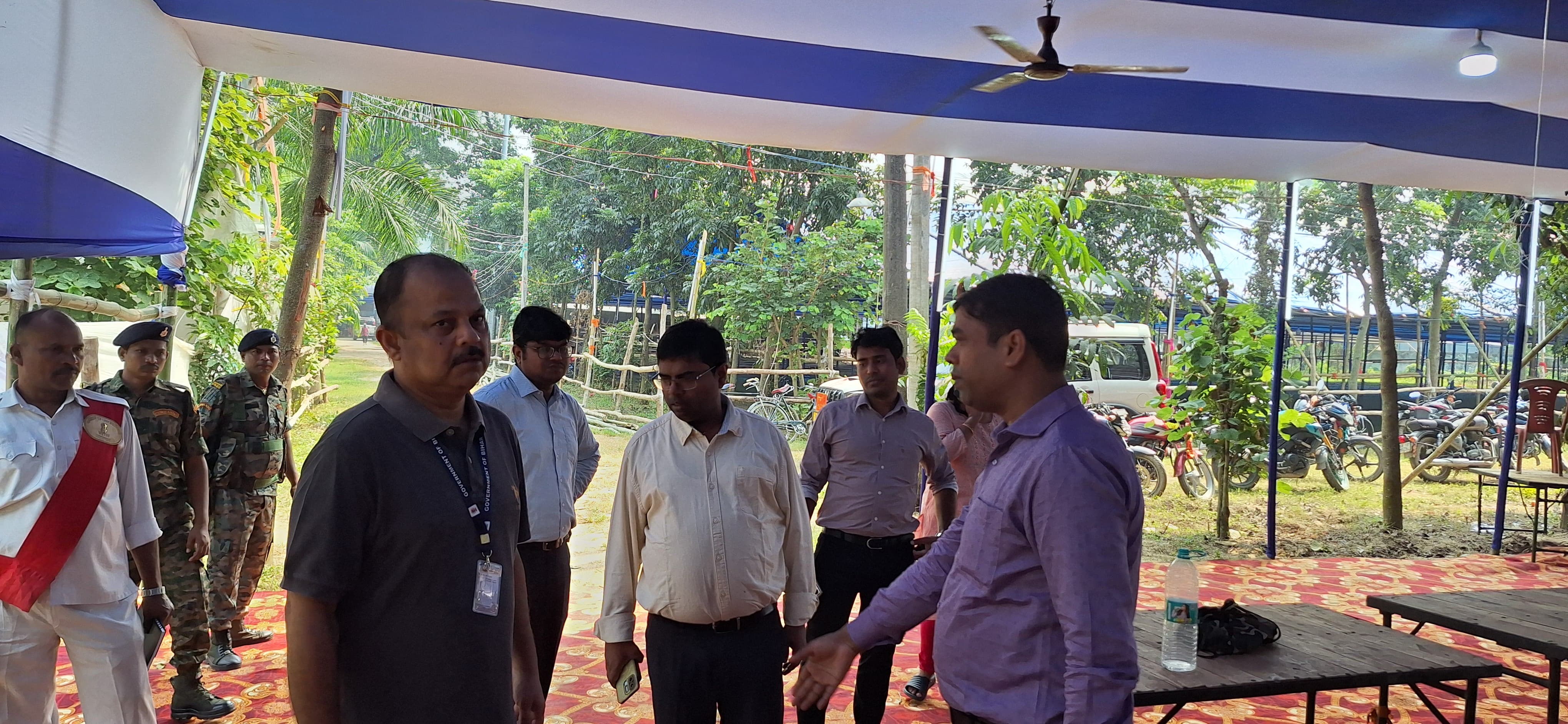 डीएम का निरीक्षण डीएम का निरीक्षण