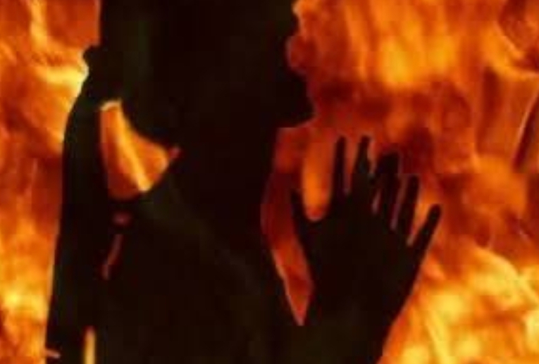 प्रतीकात्मक चित्र प्रतीकात्मक चित्र