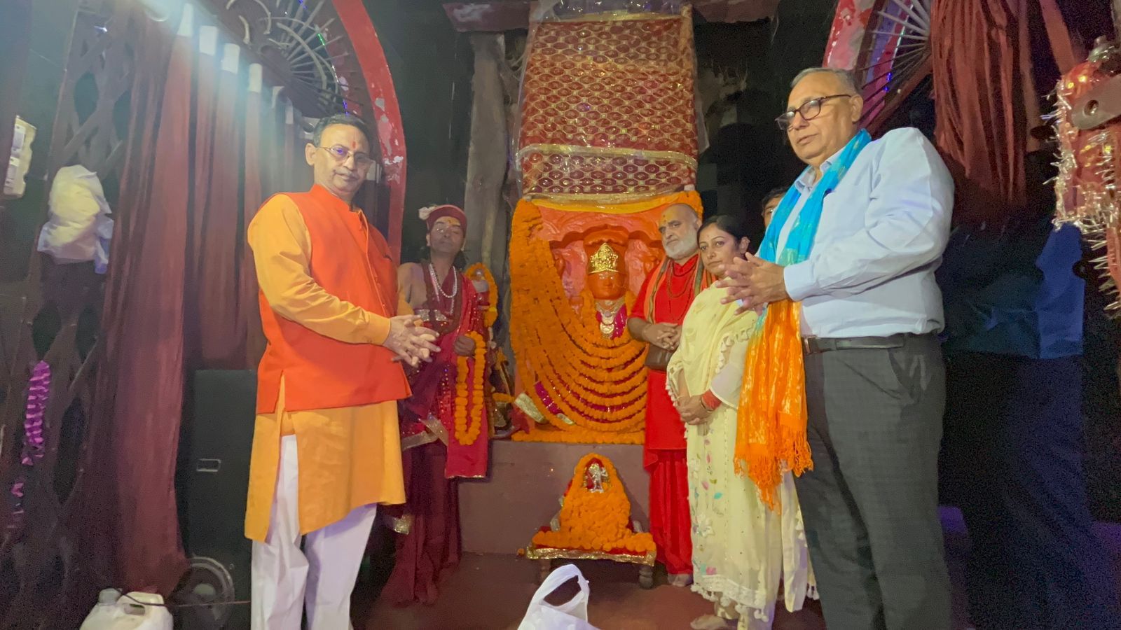 गंगाजल  कलश का पूजन