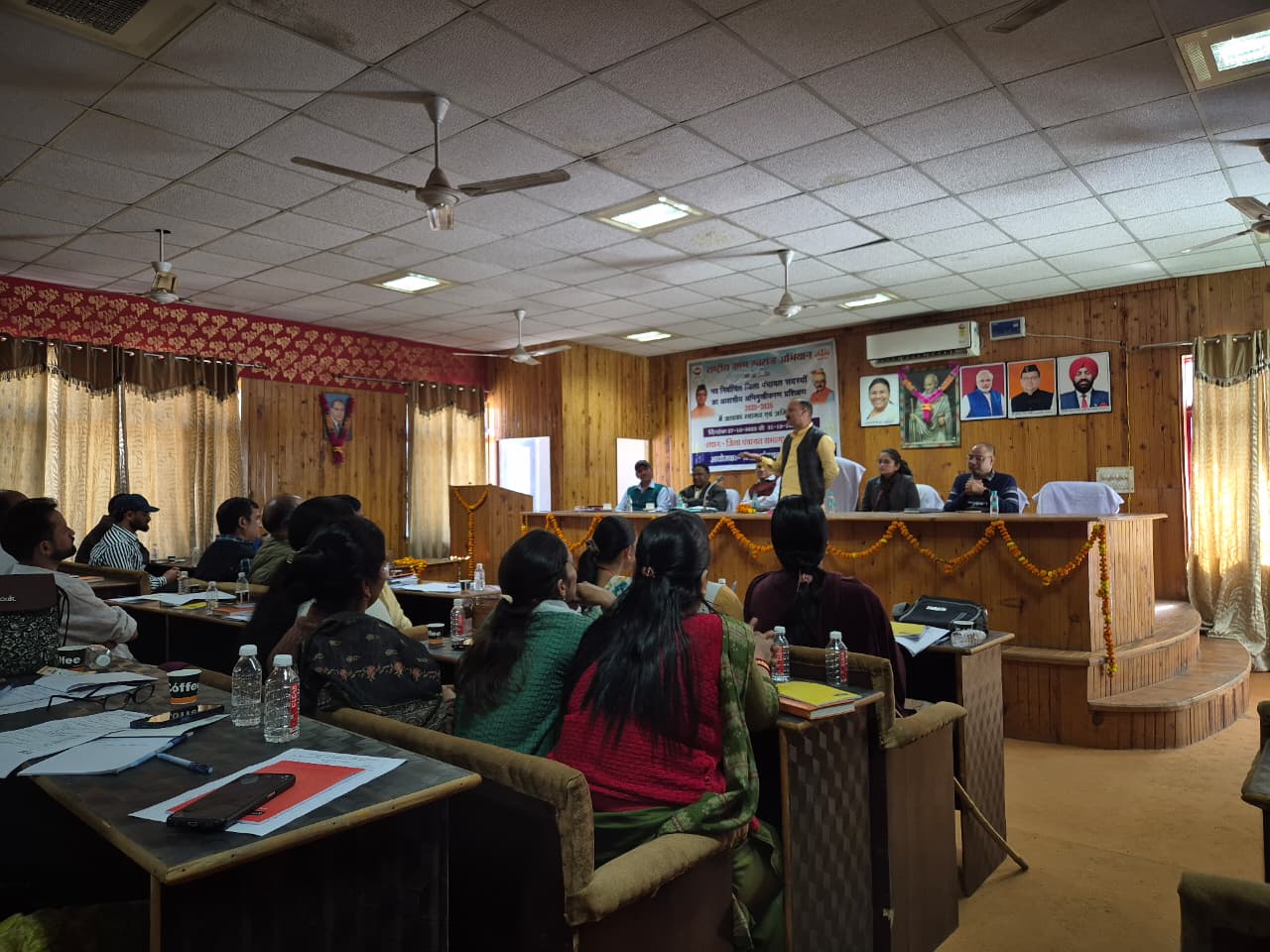 जिला पंचायत  सदस्यों का पांच दिवसीय प्रशिक्षण हुआ प्रारंभ