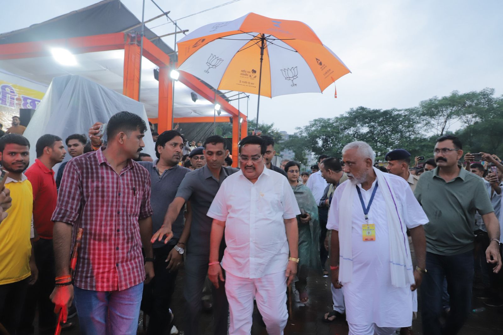 केंद्रीय मंत्री सी.आर.पाटिल केंद्रीय मंत्री सी.आर.पाटिल