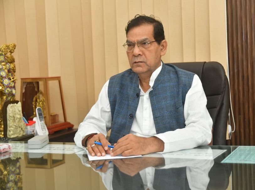 ऊर्जा मंत्री  ए.के. शर्मा ऊर्जा मंत्री  ए.के. शर्मा