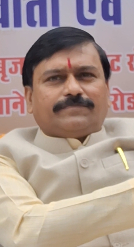 दमोह-दमोह मे हेली सेवा मंत्री धर्मेंद्र सिंह ने दी जानकारी जल्द मिलेगी सौगात दमोह-दमोह मे हेली सेवा मंत्री धर्मेंद्र सिंह ने दी जानकारी जल्द मिलेगी सौगात