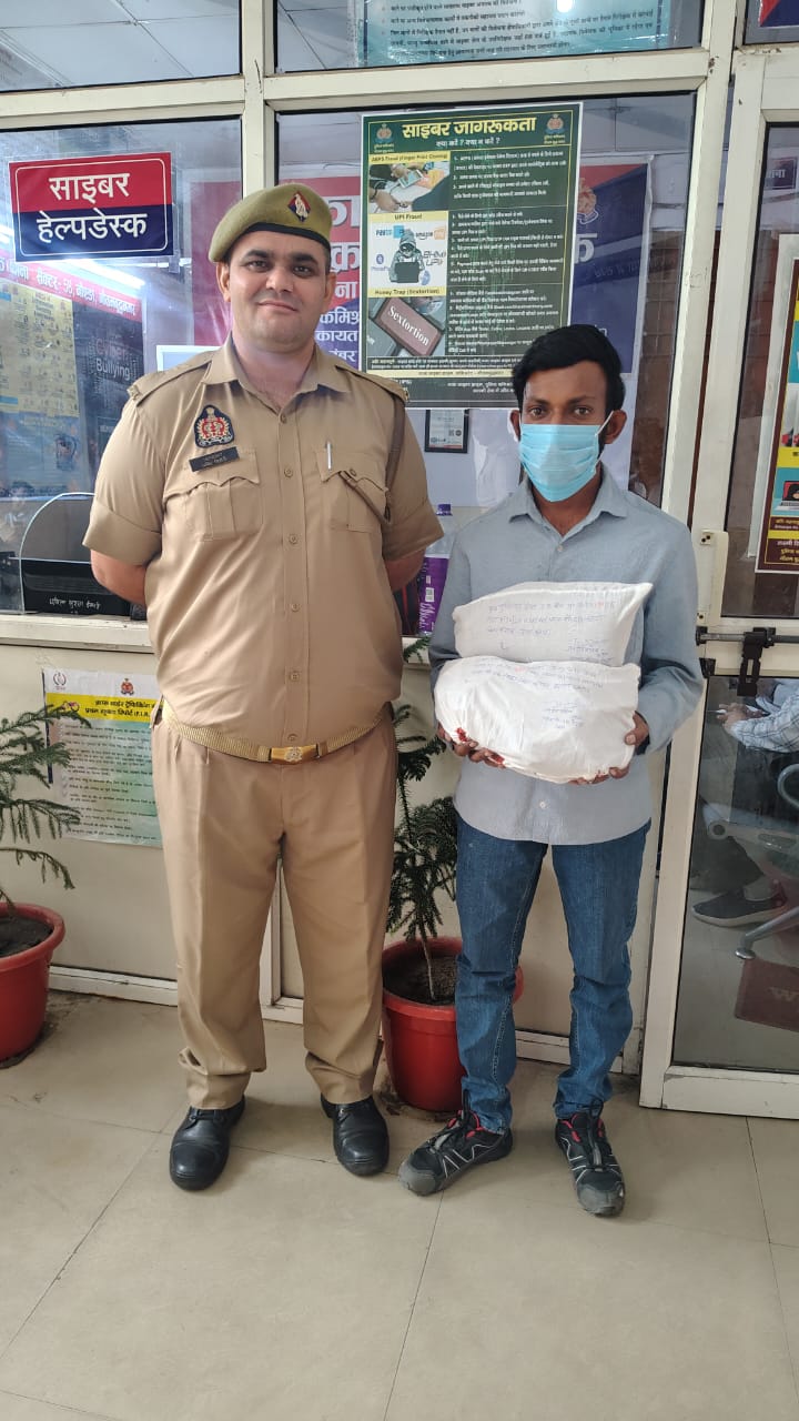 लाखों रुपए के चरस सहित एक गिरफ्तार लाखों रुपए के चरस सहित एक गिरफ्तार