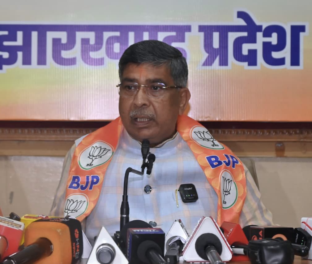 भाजपा के प्रदेश कार्यकारी अध्यक्ष आदित्य साहू भाजपा के प्रदेश कार्यकारी अध्यक्ष आदित्य साहू