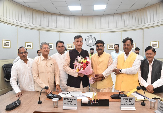 विधान सभा समितियों की बैठक का महाना ने किया उद्घाटन विधान सभा समितियों की बैठक का महाना ने किया उद्घाटन