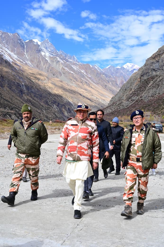 पिथौरागढ़ जिले के सीमांत गांव दौरे पर मुख्यमंत्री पुष्कर सिंह धामी। पिथौरागढ़ जिले के सीमांत गांव दौरे पर मुख्यमंत्री पुष्कर सिंह धामी।