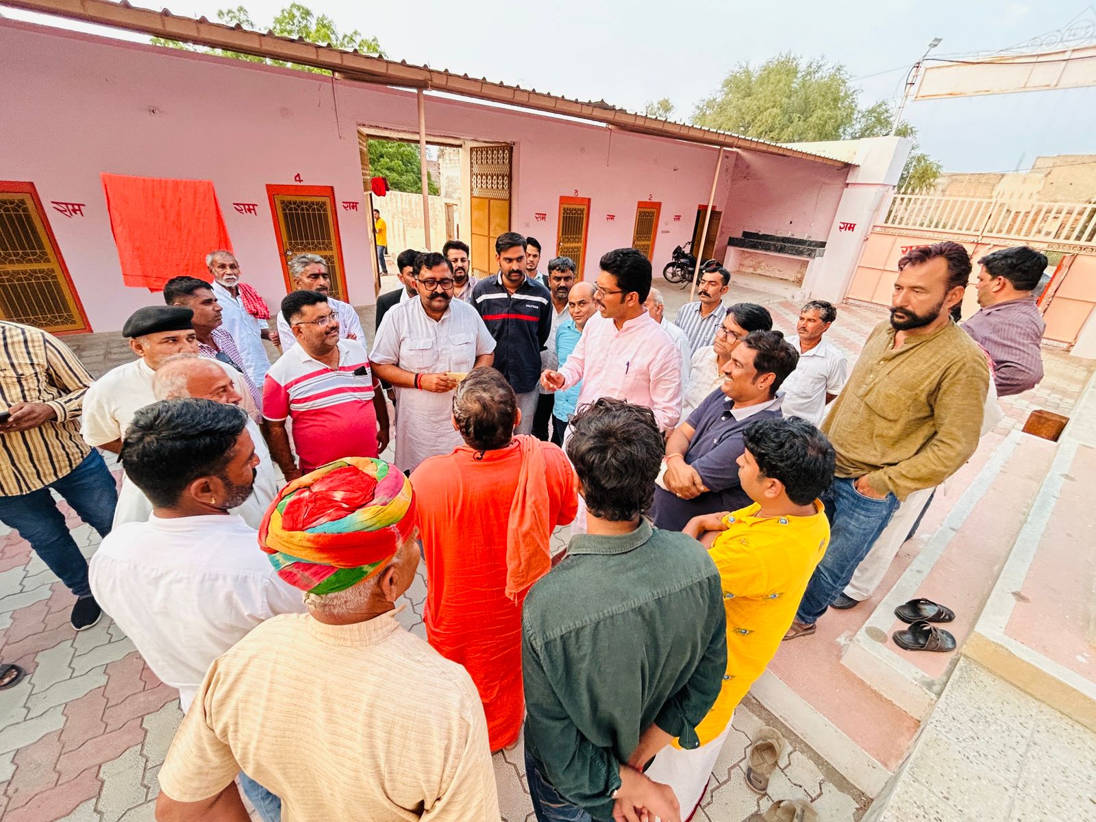 कार्तिक पूर्णिमा मेला की तैयारियां अंतिम चरण में, दिव्य-भव्य आयोजन की दिशा में हो रहा सुनियोजित कार्य कार्तिक पूर्णिमा मेला की तैयारियां अंतिम चरण में, दिव्य-भव्य आयोजन की दिशा में हो रहा सुनियोजित कार्य