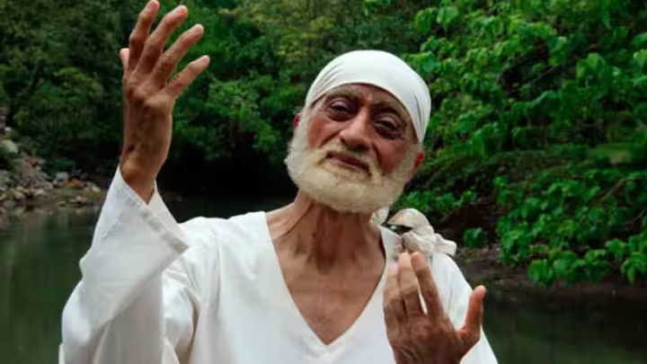 सुधीर दलवी - फोटो सोर्स एक्स