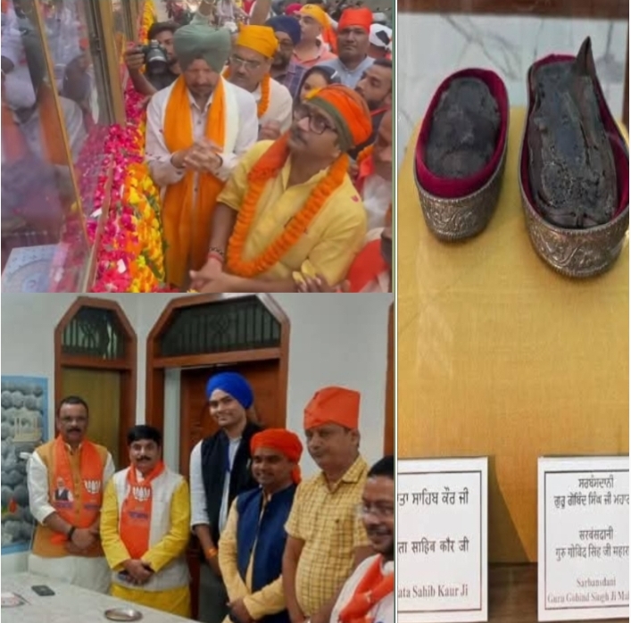 पादुका यात्रा के दौरान की फोटो