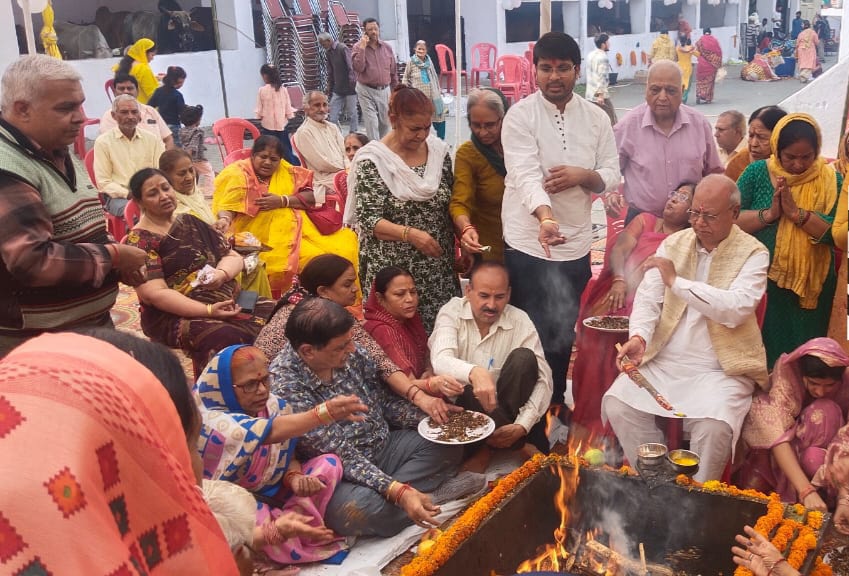 गोपाष्टमी पर यज्ञ का आयोजन