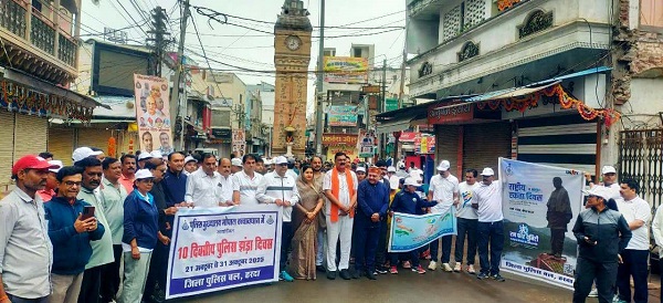 राष्ट्रीय एकता दिवस के अवसर पर रन फॉर यूनिटी मैराथन दौड़ संपन्न राष्ट्रीय एकता दिवस के अवसर पर रन फॉर यूनिटी मैराथन दौड़ संपन्न