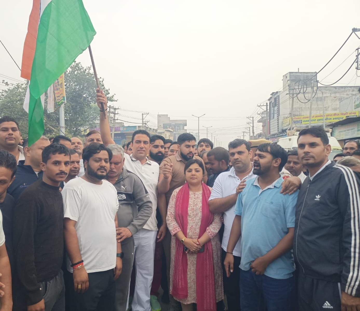 नागरिकों ने राष्ट्रीय एकता और अखंडता के संकल्प के साथ राष्ट्रीय एकता दौड़ में की सहभागिता