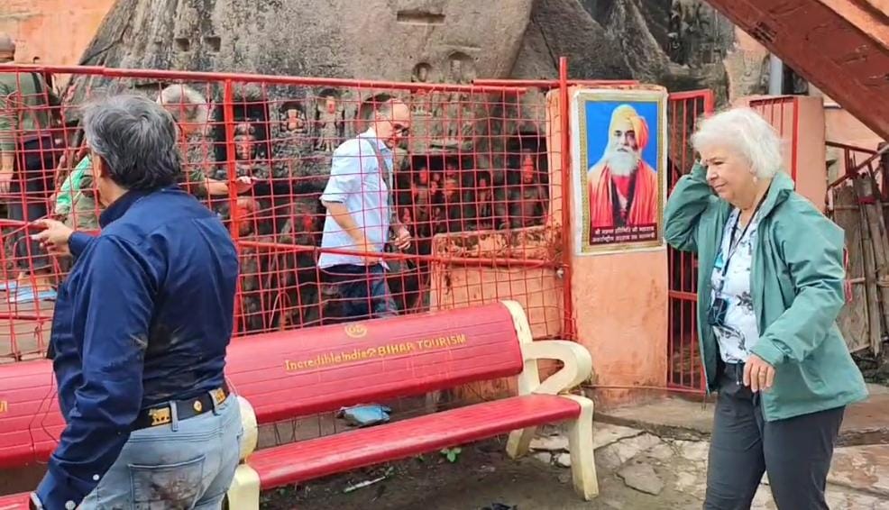 विदेशी सैलानी