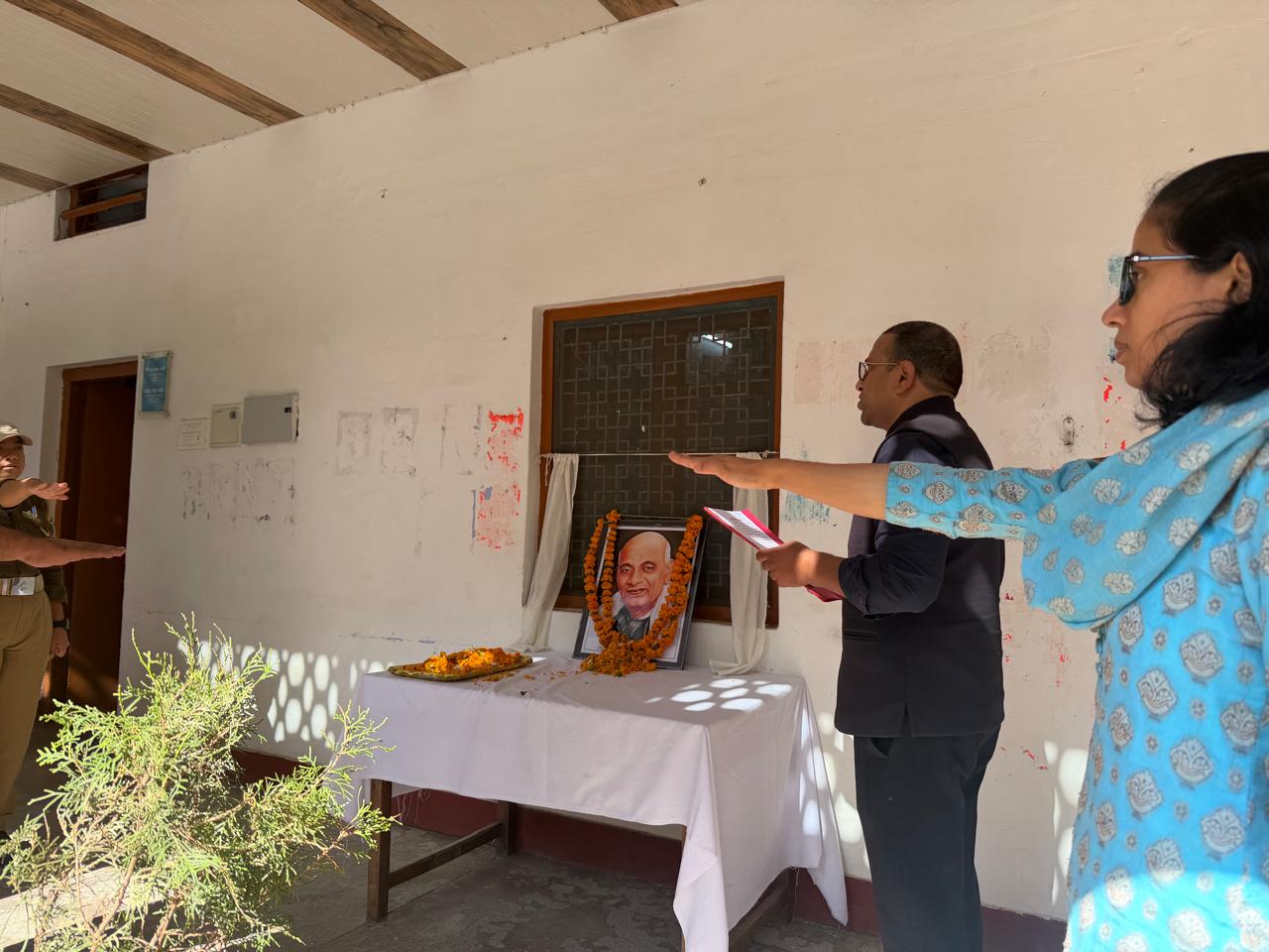 सरदार वल्लभ भाई पटेल की 150वीं जयंती पर किया नमन सरदार वल्लभ भाई पटेल की 150वीं जयंती पर किया नमन