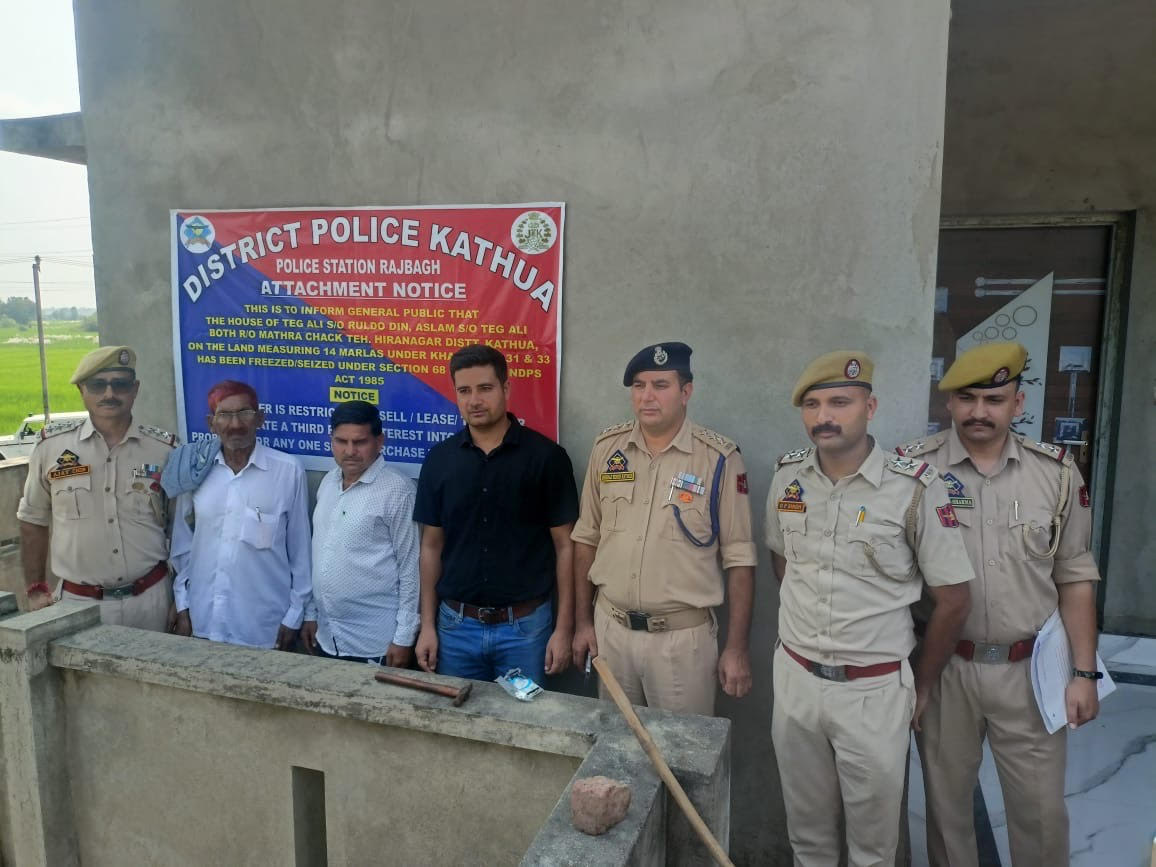 Kathua police confiscates properties worth Rs 86 lakh belonging to a drug smuggler
