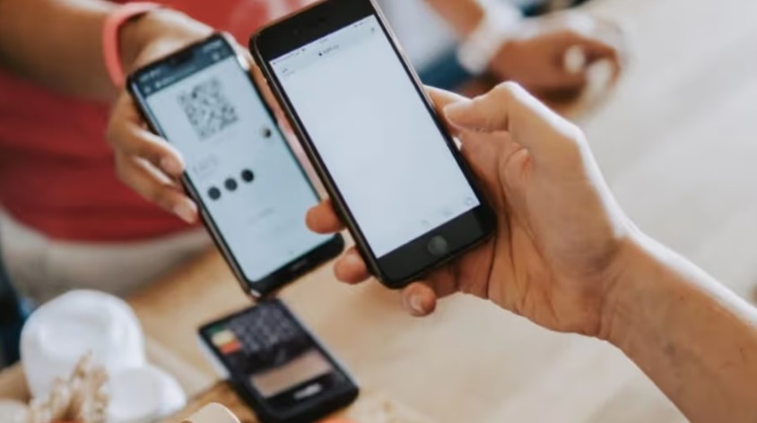 अक्टूबर में यूपीआई के जरिये हुआ रिकॉर्ड लेन-देन अक्टूबर में यूपीआई के जरिये हुआ रिकॉर्ड लेन-देन