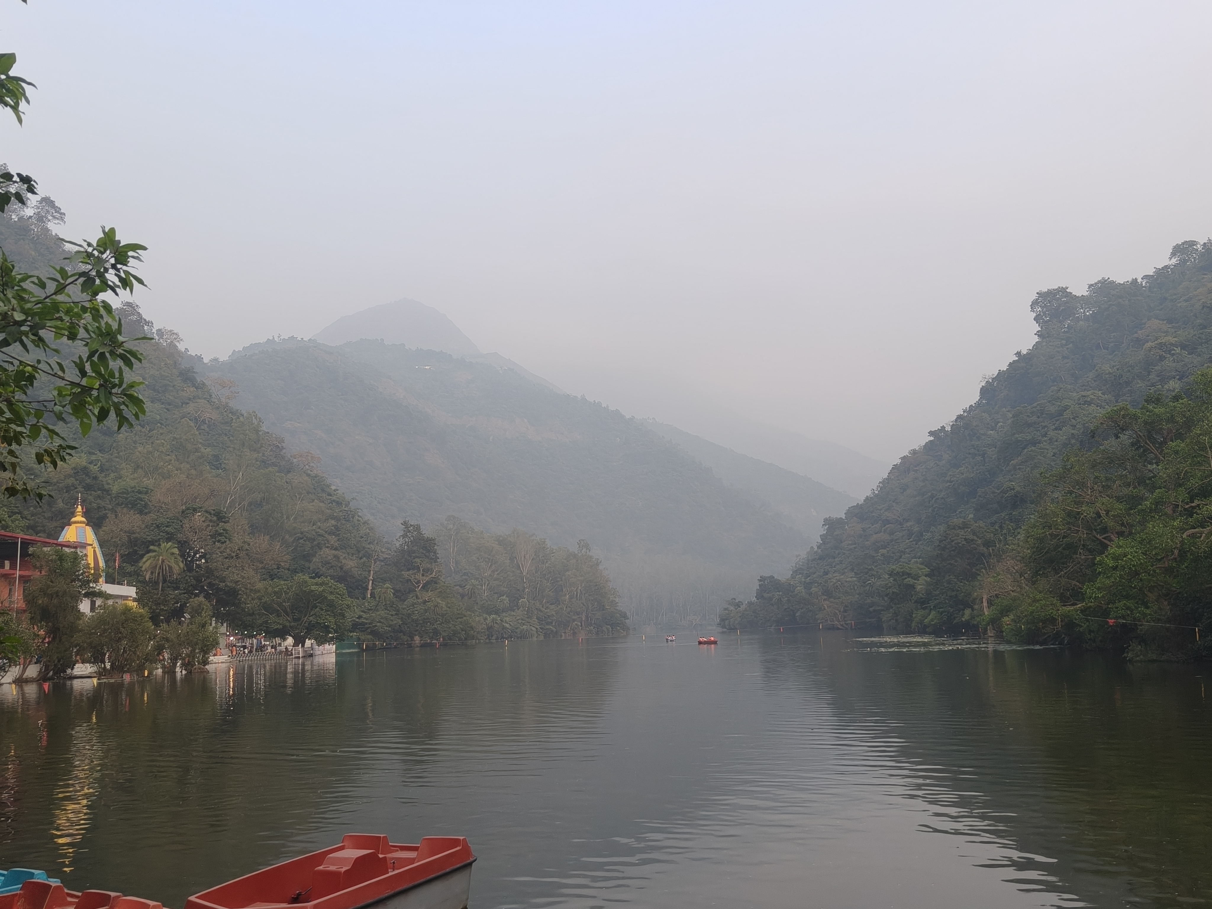 पवित्र श्री रेणुकाजी में एकादशी पर लगी श्रद्धा की डुबकी पवित्र श्री रेणुकाजी में एकादशी पर लगी श्रद्धा की डुबकी