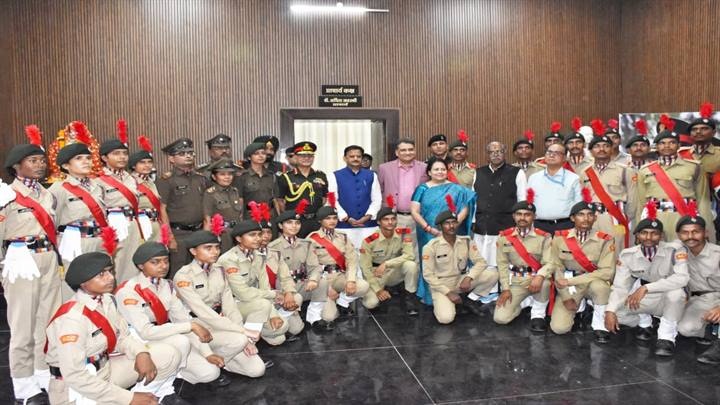 रीवा के ठाकुर रणमत सिंह महाविद्यालय में युवा अभिप्रेरणा कार्यक्रम