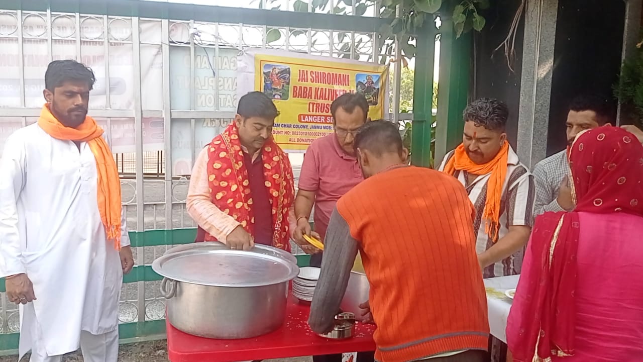 सत शर्मा ने नगरोटा में देवयानी राणा के लिए भाजपा के ज़ोरदार प्रचार अभियान का नेतृत्व किया, भाजपा को विकास और राष्ट्रवाद की एकमात्र पार्टी बताया