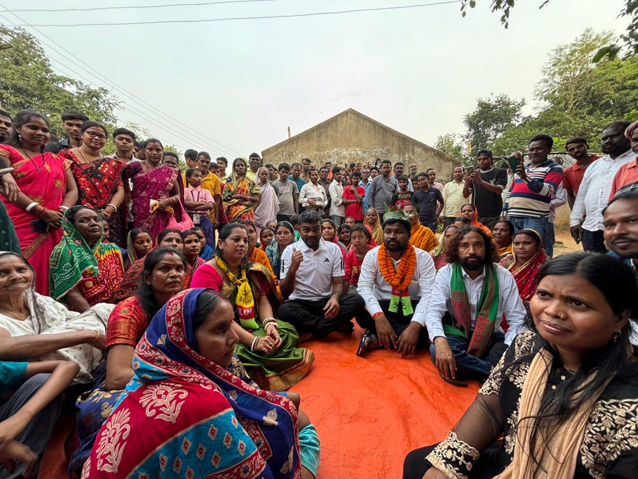 चुनावी प्रचार में जयराम महतो समेत अन्‍य