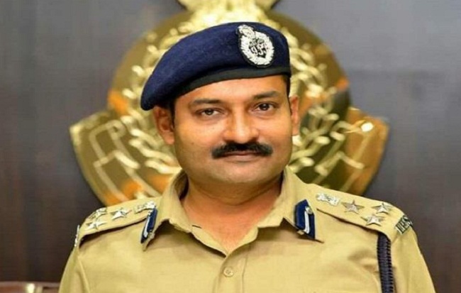 पुलिस आयुक्त हरिनारायणचारी मिश्र पुलिस आयुक्त हरिनारायणचारी मिश्र
