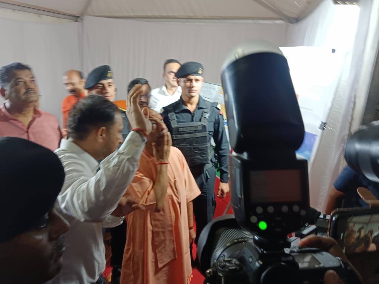 विरासत गलियारा का निरीक्षण करने के दौरान मुख्यमंत्री ने दिया भरोसा, तैयारी के लिए जीडीए-नगर निगम के अफसरों को निर्देश* विरासत गलियारा का निरीक्षण करने के दौरान मुख्यमंत्री ने दिया भरोसा, तैयारी के लिए जीडीए-नगर निगम के अफसरों को निर्देश*