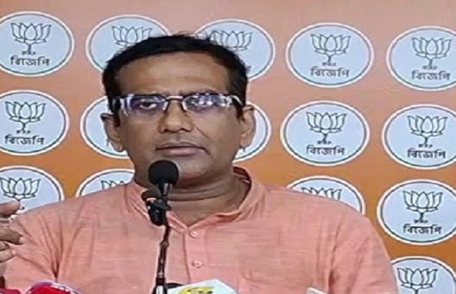 पश्चिम बंगाल भाजपा के प्रवक्ता देबजीत सरकार पश्चिम बंगाल भाजपा के प्रवक्ता देबजीत सरकार