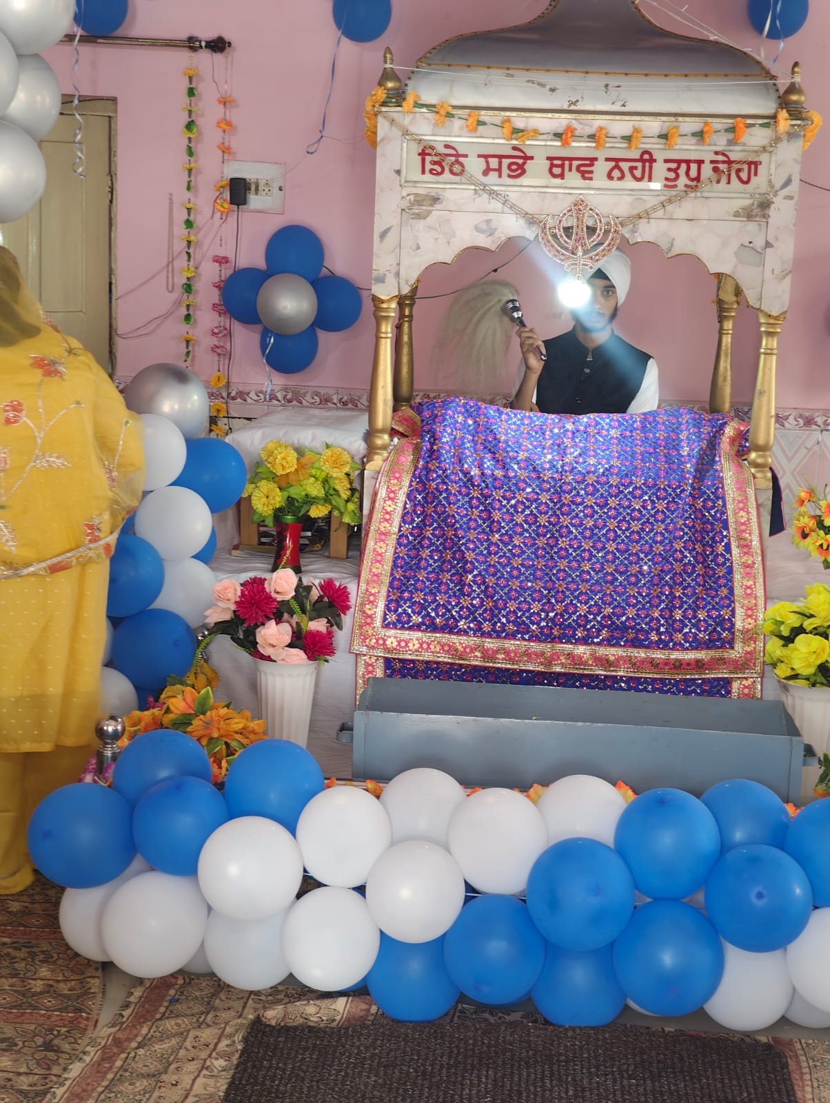 गुरु सिंह सभा गुरुद्वारा में गुरु नानक देव की 556वां जन्मोत्सव गुरु सिंह सभा गुरुद्वारा में गुरु नानक देव की 556वां जन्मोत्सव