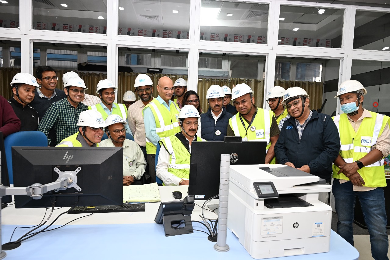 पीवीयूएनएल की टीम