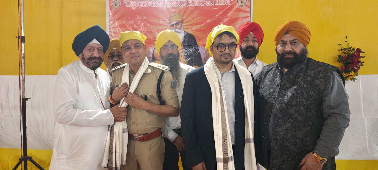 कार्यक्रम में शामिल लोग