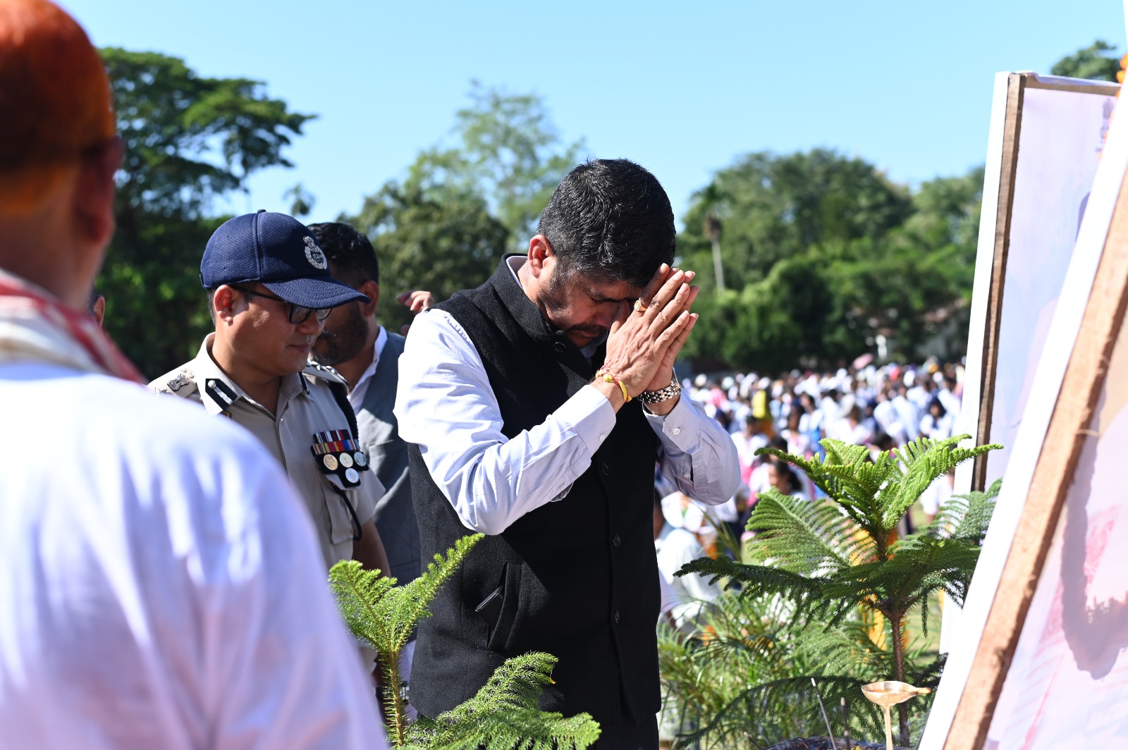 Image of the Minister Jayanta Malla Baruah Attending Bhupen Hazarika Tribute Programme in Tamulpur. Image of the Minister Jayanta Malla Baruah Attending Bhupen Hazarika Tribute Programme in Tamulpur.