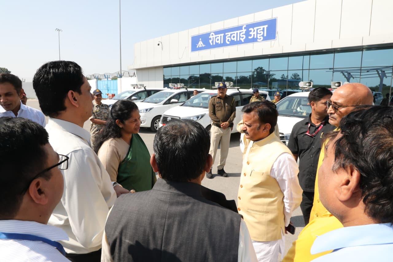 उप मुख्यमंत्री शुक्ल ने शुभारंभ कार्यक्रम की तैयारियों की समीक्षा की