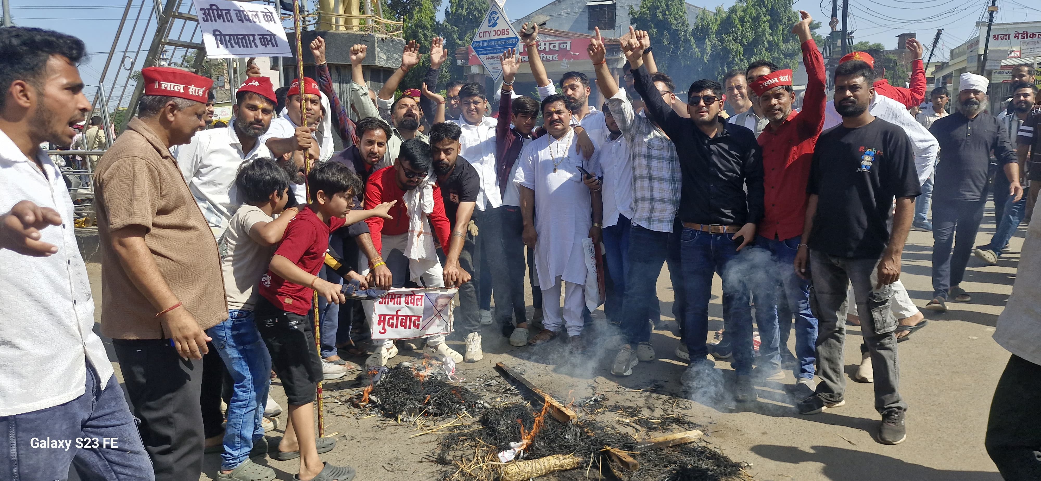 -भगवान झूलेलाल पर छत्तीसगढ़ क्रांति सेवा प्रमुख अमित द्वारा टिप्पणी करने का मामला