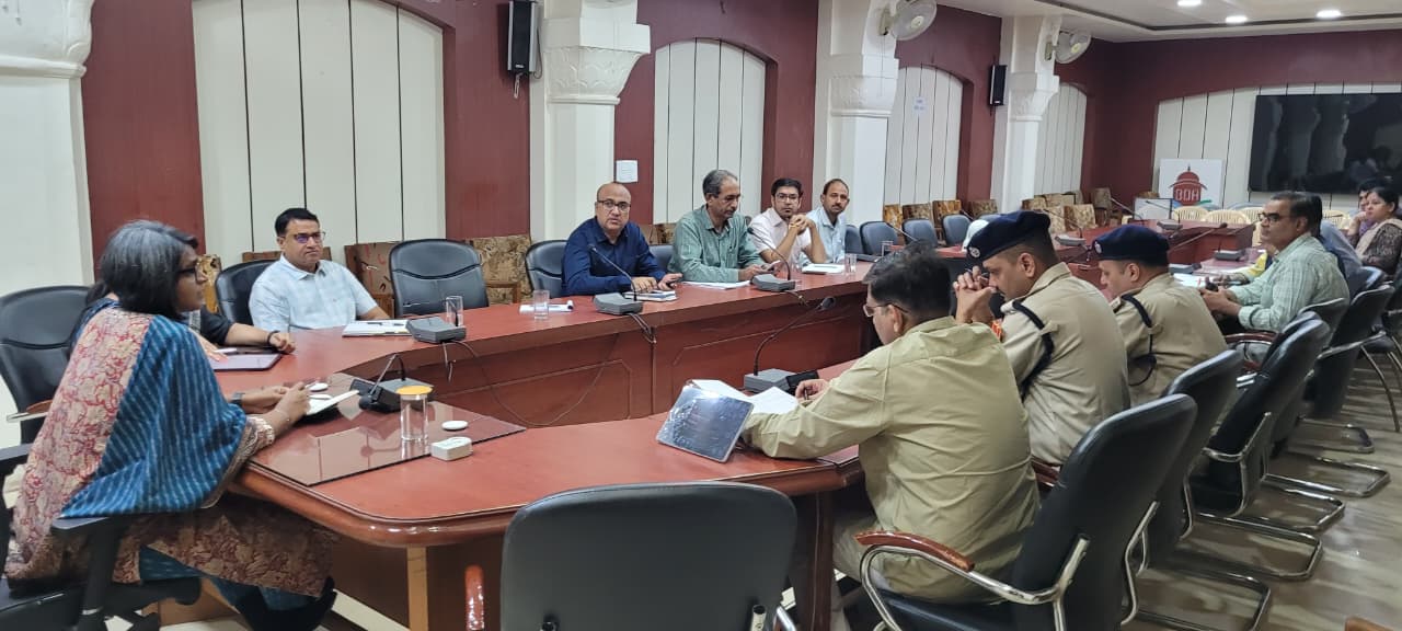 वंदे मातरम@150 : निकलेगी प्रभात फेरी, गूंजेंगे देशभक्ति के तराने वंदे मातरम@150 : निकलेगी प्रभात फेरी, गूंजेंगे देशभक्ति के तराने