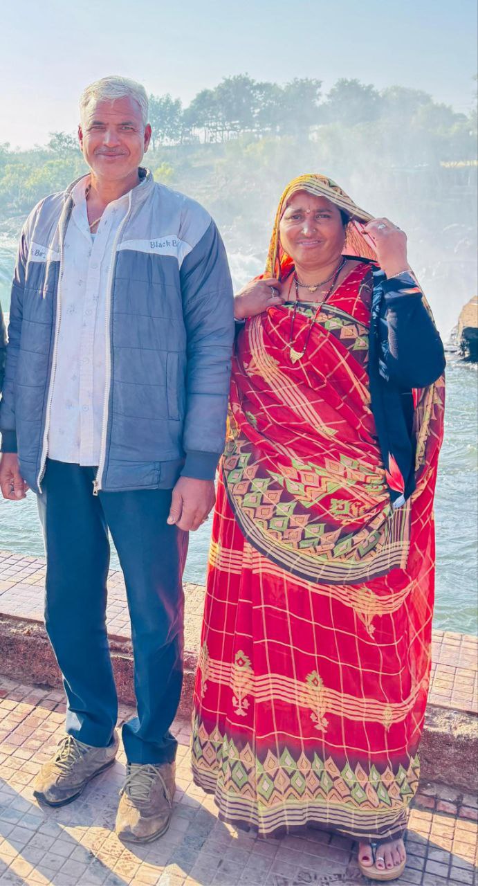 खाटू श्याम दर्शन कर लौट रहे दंपत्ति की सड़क हादसे में मौत, चार घायल खाटू श्याम दर्शन कर लौट रहे दंपत्ति की सड़क हादसे में मौत, चार घायल