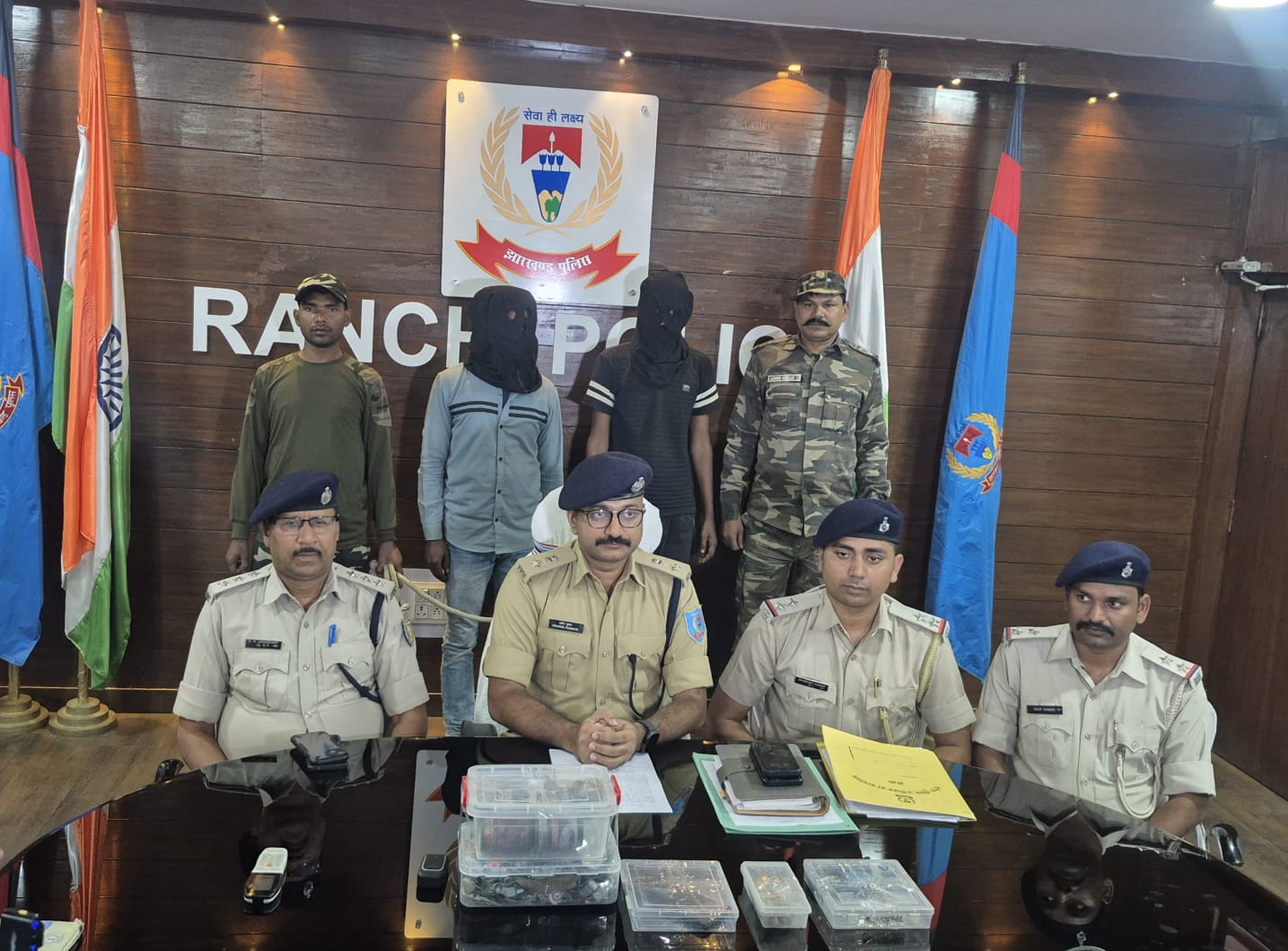 एसपी जानकारी देते