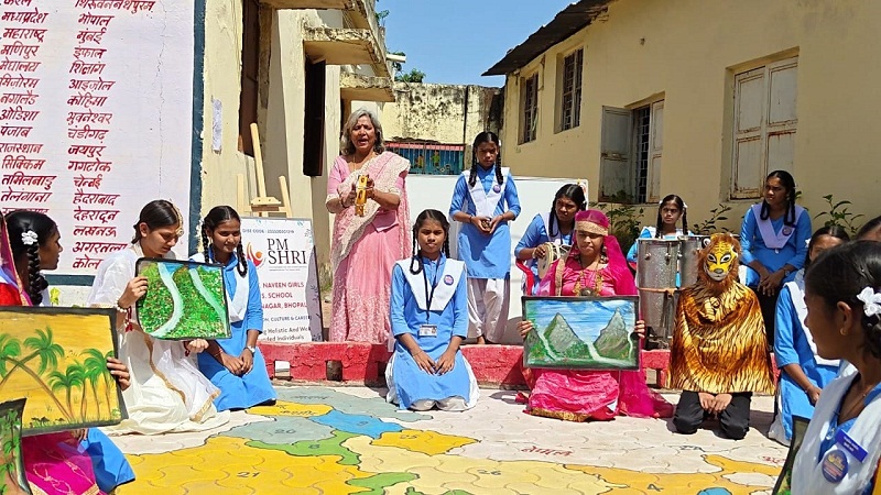 भोपालः कला समेकित शिक्षण कार्यक्रम