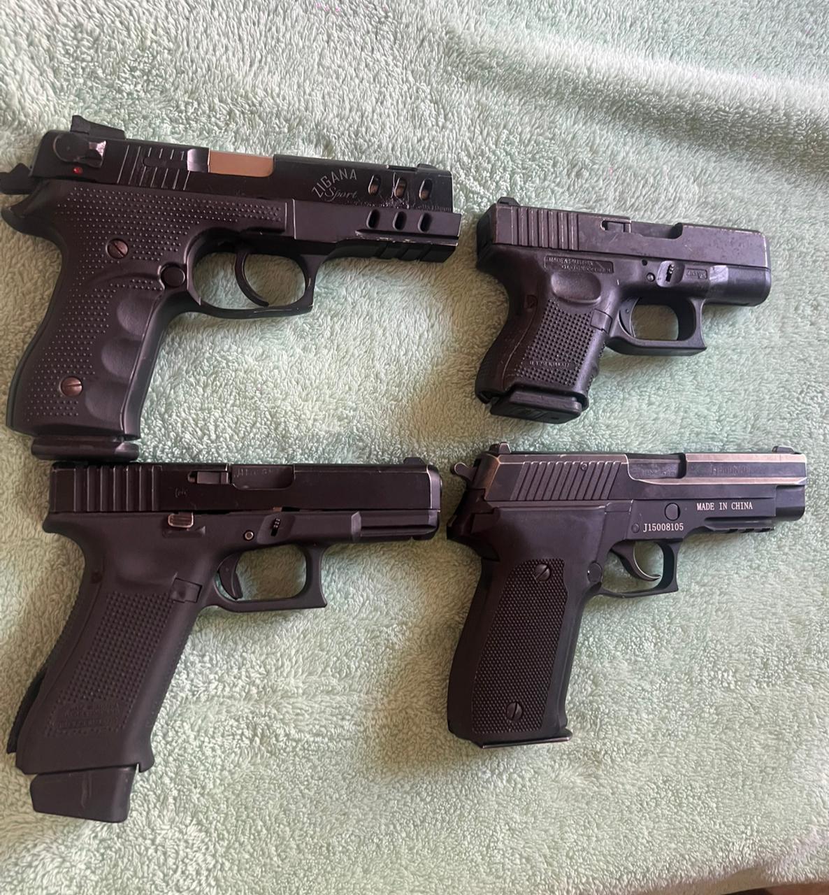 पंजाब पुलिस द्वारा बरामद हथियार