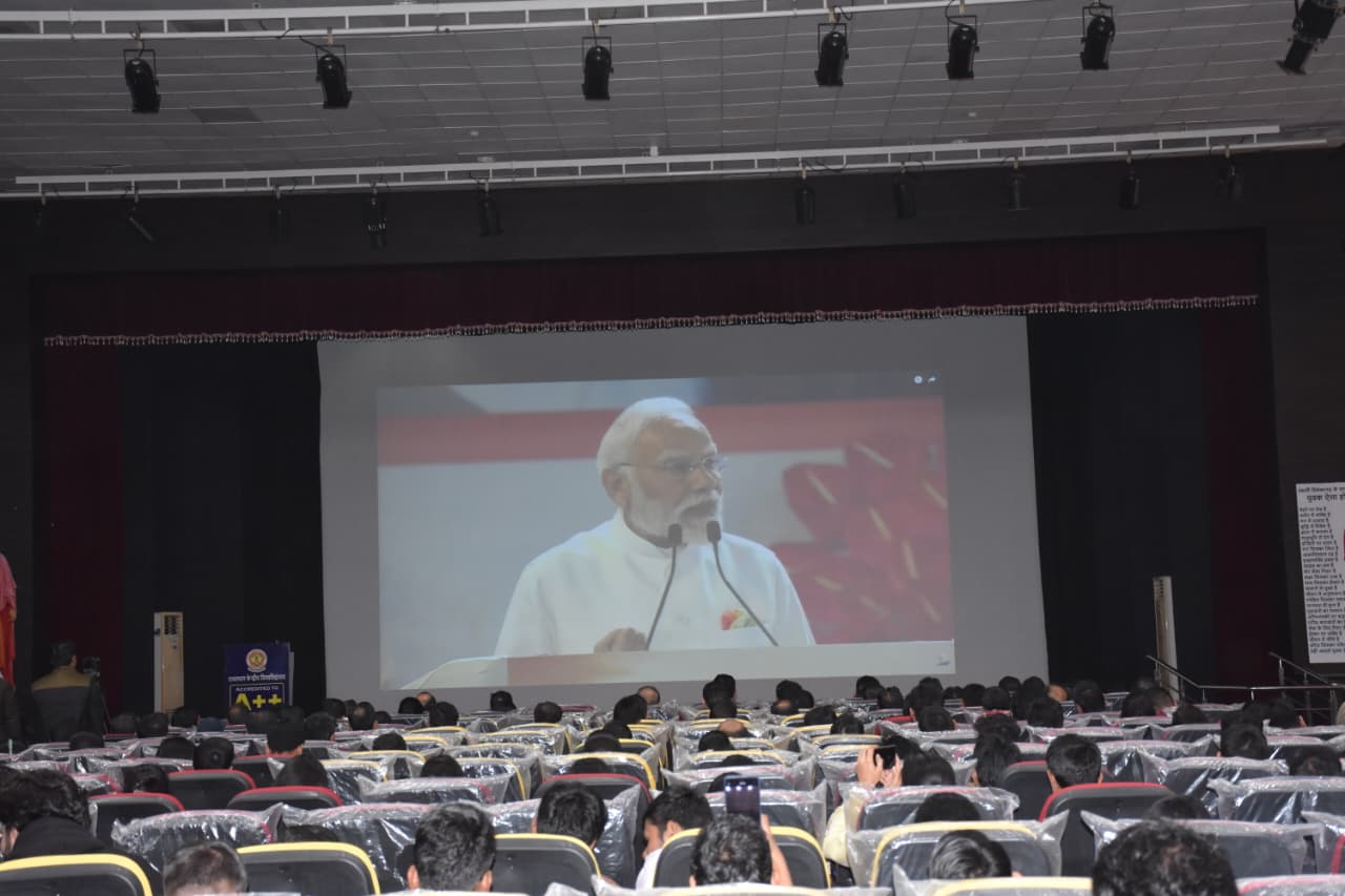 वंदे मातरम् केवल गीत नहीं है, यह भारत माता के प्रति हमारे अटूट समर्पण का प्रतीक—प्रो. आनंद भालेराव वंदे मातरम् केवल गीत नहीं है, यह भारत माता के प्रति हमारे अटूट समर्पण का प्रतीक—प्रो. आनंद भालेराव